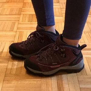 Women’s Waterproof Hiking shoes